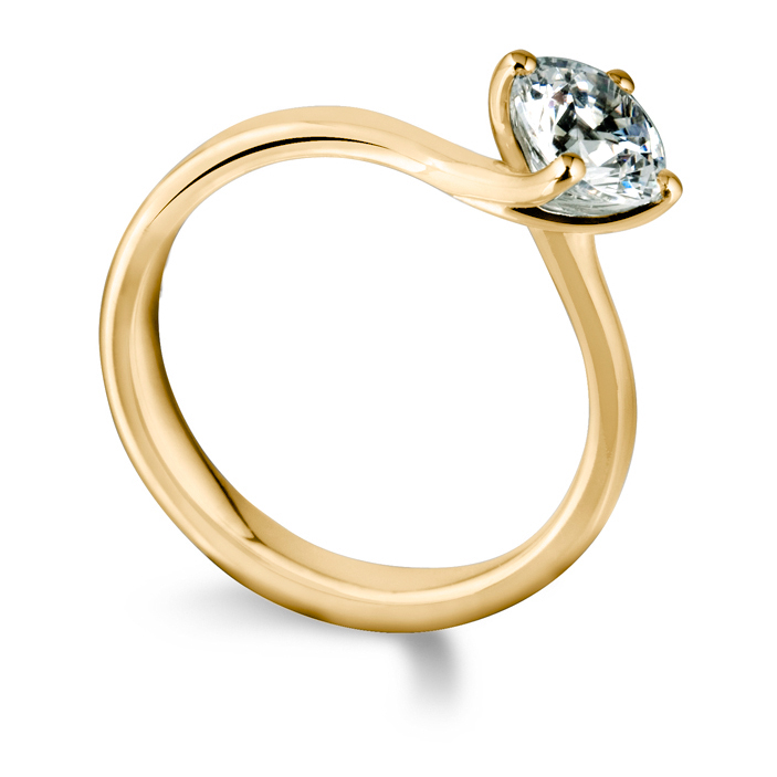 Bague de fiançailles Sublime, solitaire diamant nord-sud en or jaune 18k