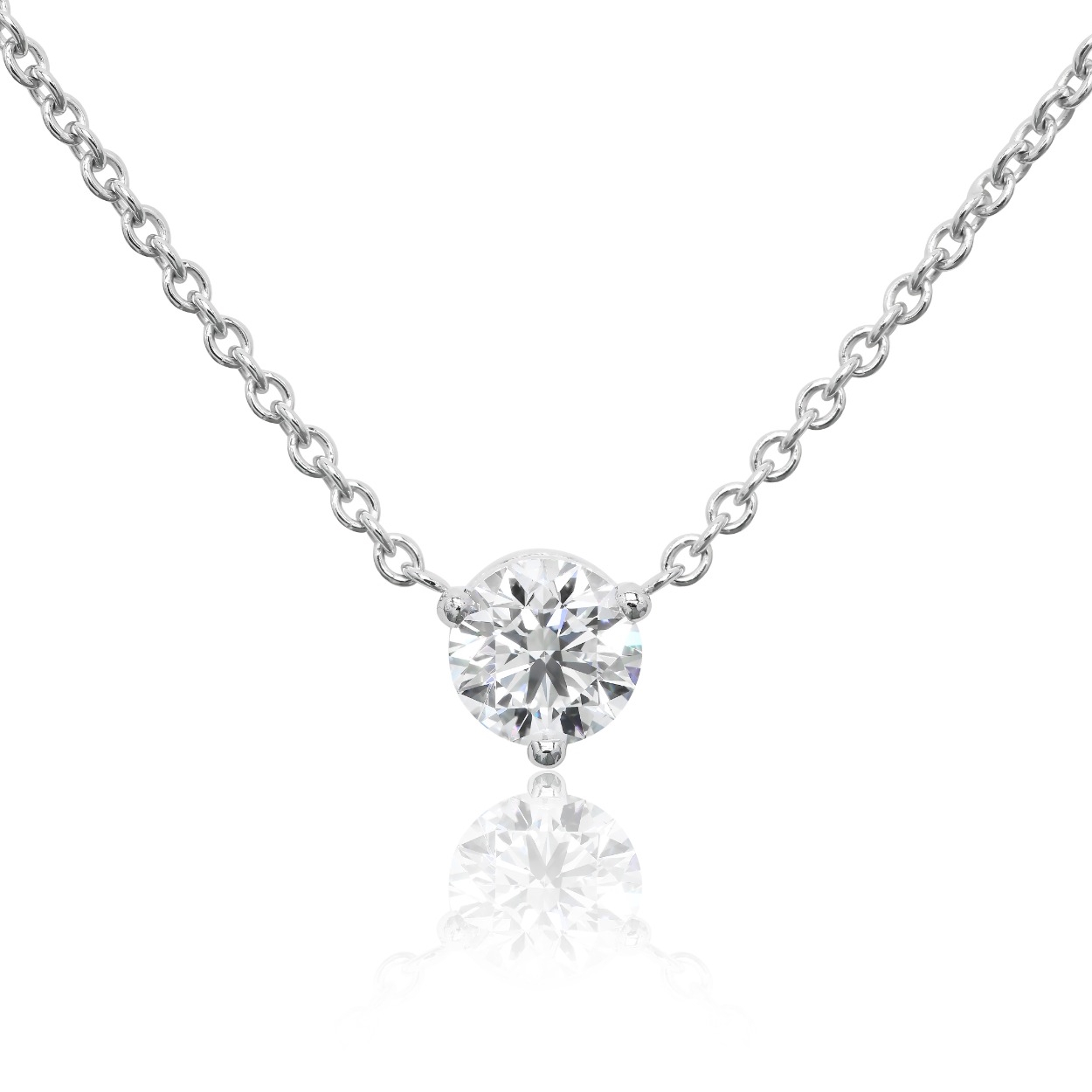 Pendentif diamant solitaire Séduisante à 3 griffes en or blanc 18k, chaîne en or incluse