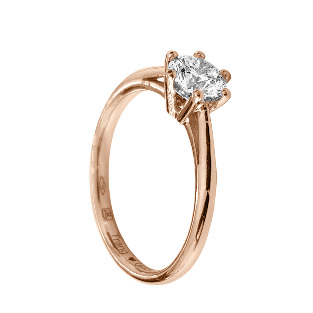 Solitaire diamant, Merveilleuse bague à six griffes et cathédrale en or rose 18k